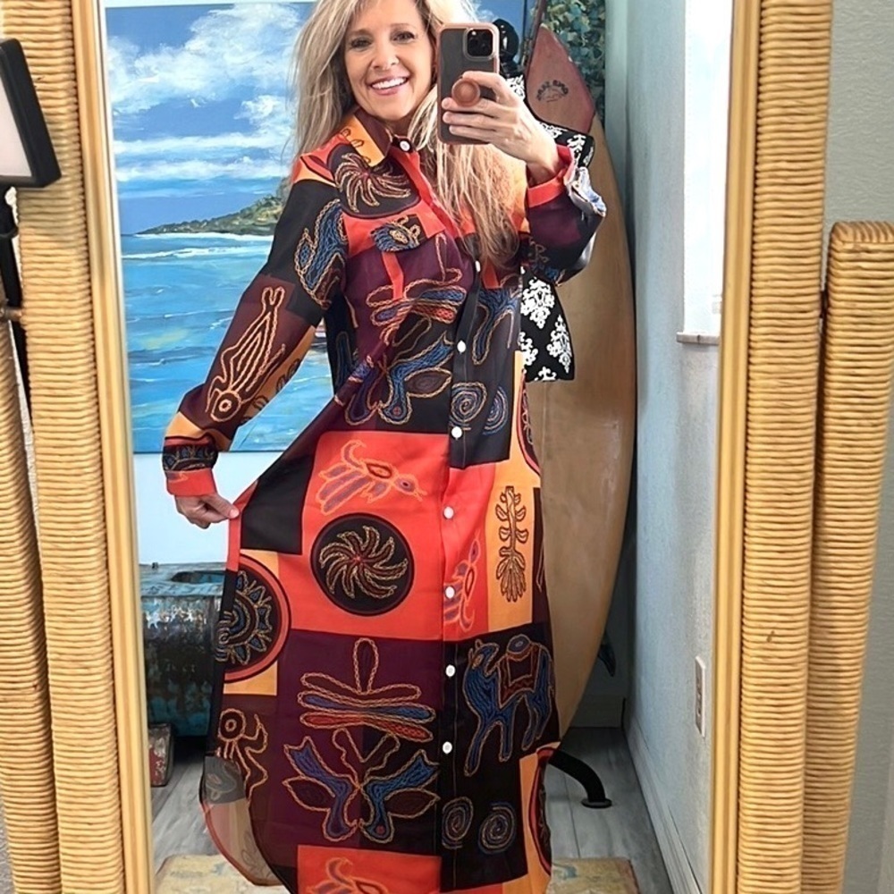 Striking Button-Front Dress, Vibrant Colors, Pocketed & Collared,So Versatile!